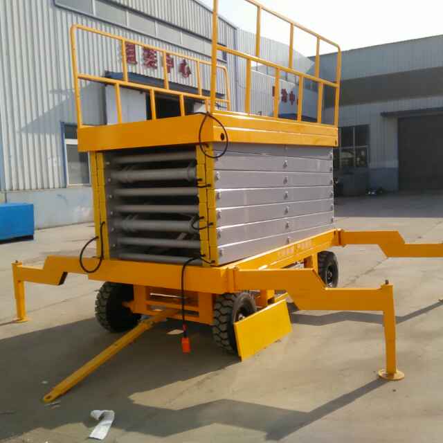 移动式液压升降机