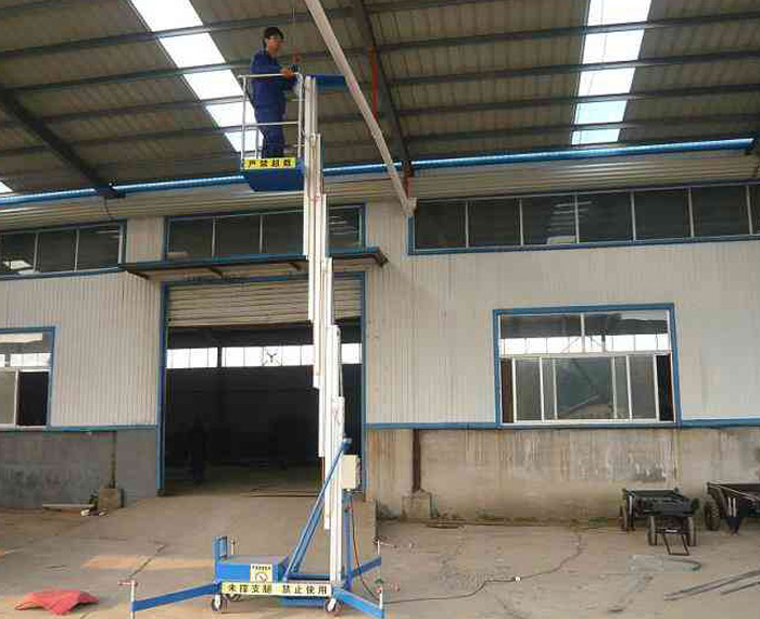 单柱铝合金升降机